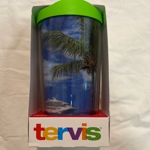 NWT Exclusive Carnival Tervis tumbler
